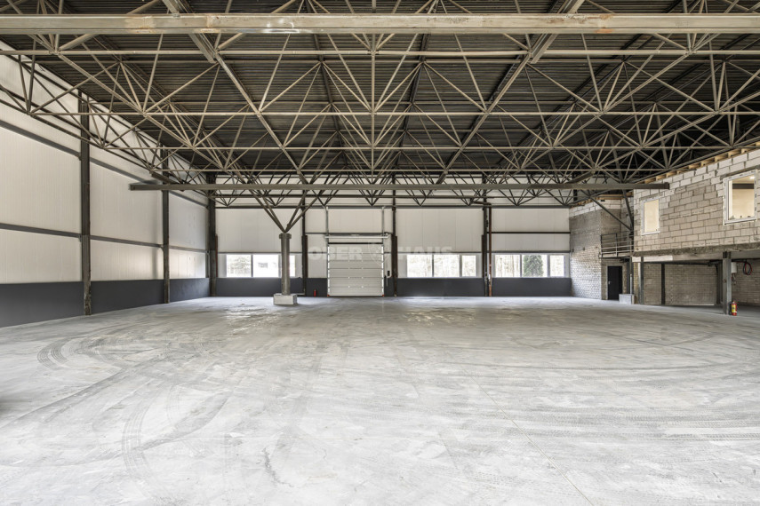 Parduodamos gamybinės patalpos Žarijų g., Aukštieji Paneriai, Vilniaus m., Vilniaus m. sav., 2105.61 m2 ploto 8