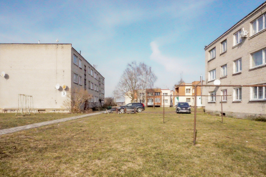 Parduodamas butas Kaimynų g., Pakiršinio k., Radviliškio r. sav., 57.96 m2 ploto, 3 kambariai 10