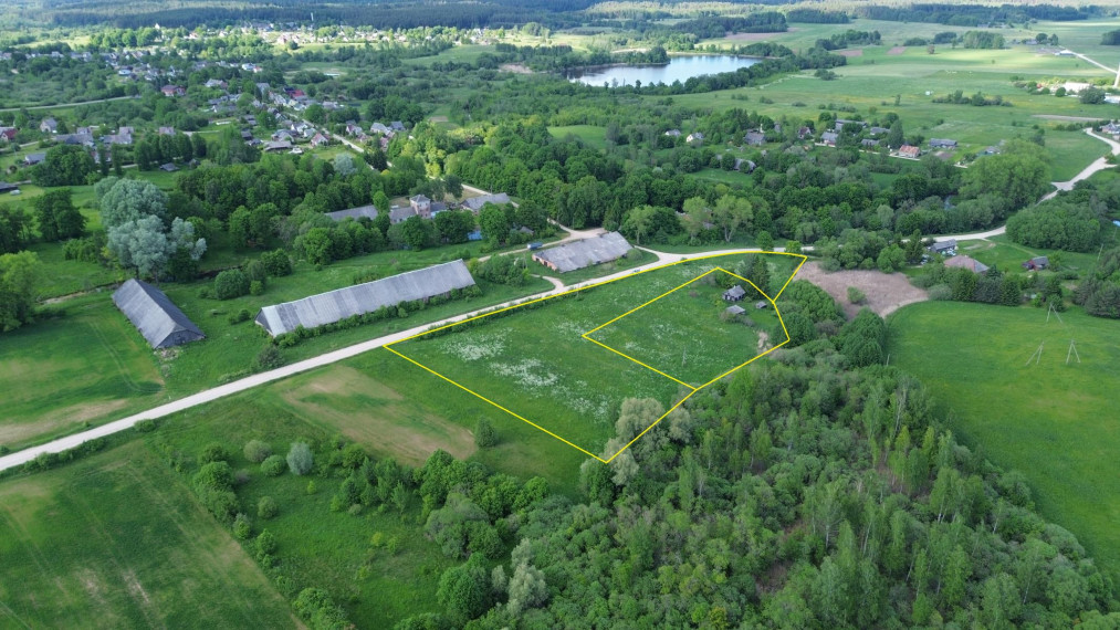 Parduodamas namas Ūkininkų g., Plaušų k., Utenos r. sav., 49.00 m² ploto 2 kambariai 1