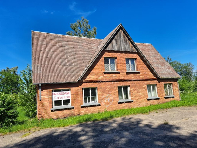 Parduodamas namas Motiejūnų k., Širvintų r. sav., 493.93 m² ploto 5 kambariai 2