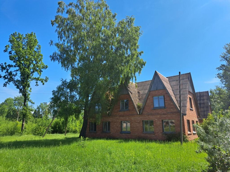 Parduodamas namas Motiejūnų k., Širvintų r. sav., 493.93 m² ploto 5 kambariai 6