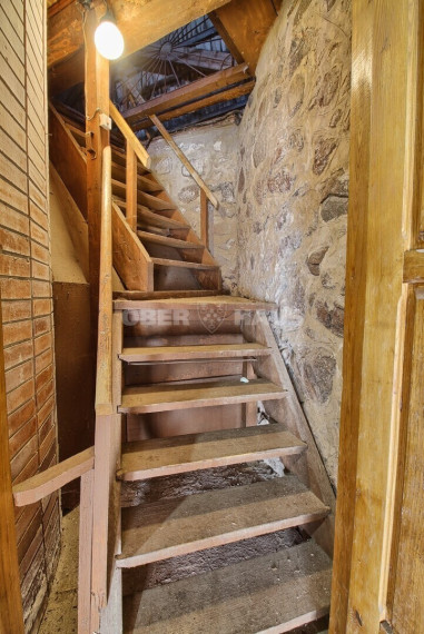 Parduodamas namas Stoties g., Meškuičių mstl., Šiaulių r. sav., 363.09 m2 ploto, 5 aukštai 11