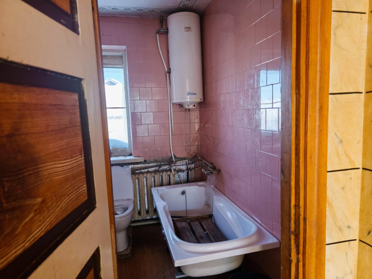 Parduodamas namas Svėdasų mstl., Anykščių r. sav., 170.00 m² ploto 5 kambariai 10