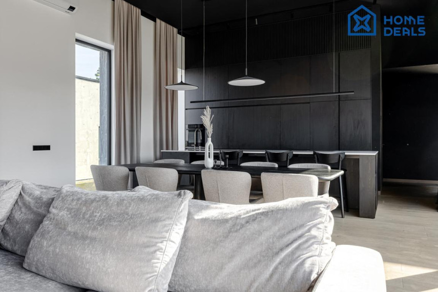Parduodamas namas Verbų g., Didžiosios Riešės mstl., Vilniaus r. sav., 217.64 m² ploto 4 kambariai 8