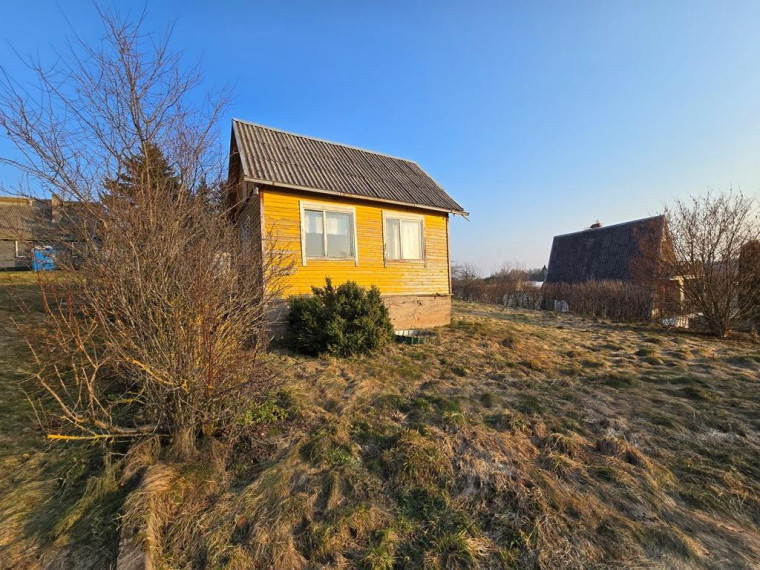Parduodamas namas Narkūnų k., Utenos r. sav., 23.90 m² ploto 1 kambarys 2