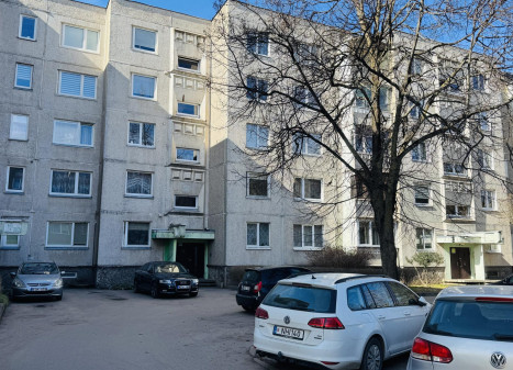 Nuomojamas butas Šarkuvos g., Šilainiai, Kauno m., Kauno m. sav., 59.32 m² ploto 3 kambariai