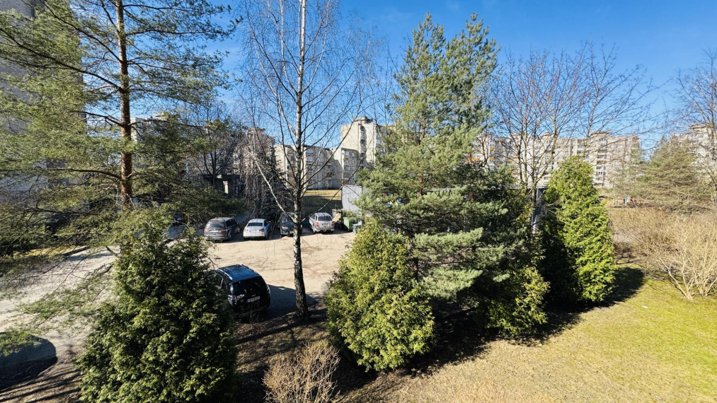 Nuomojamas butas Šarkuvos g., Šilainiai, Kauno m., Kauno m. sav., 59.32 m² ploto 3 kambariai 16