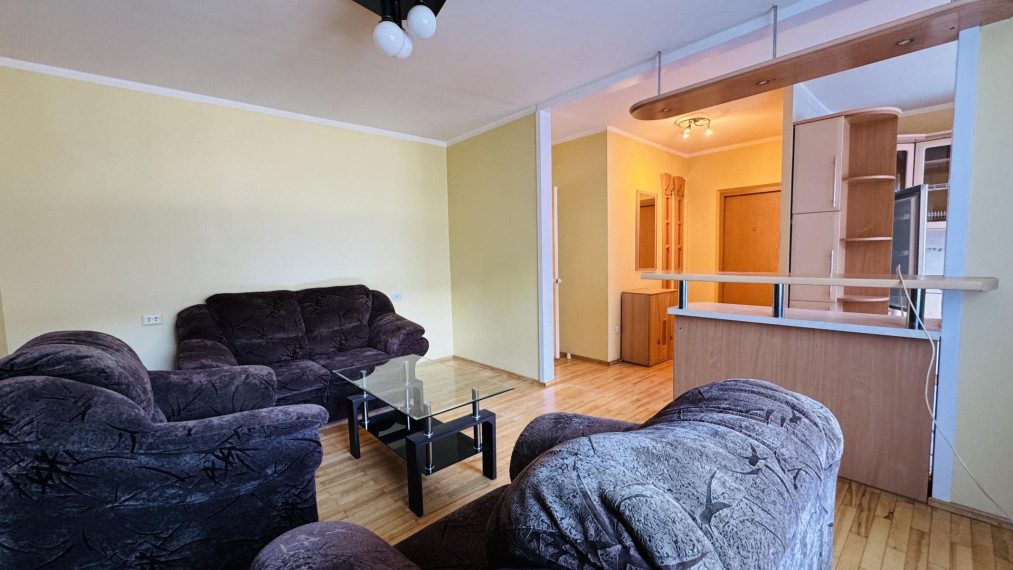 Nuomojamas butas Šarkuvos g., Šilainiai, Kauno m., Kauno m. sav., 59.32 m² ploto 3 kambariai 7