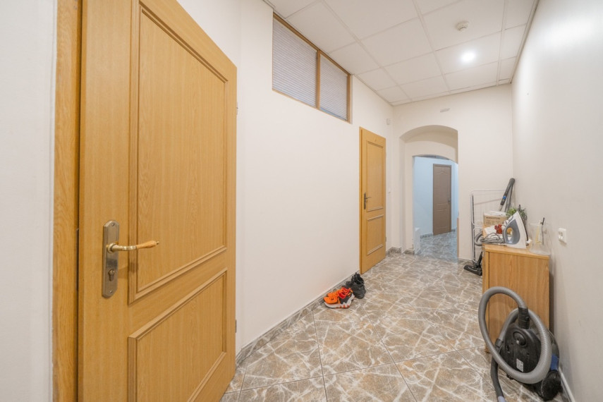 Parduodamos administracinės patalpos Karmelitų g., Vilniaus m., Vilniaus m. sav., 149.15 m2 ploto 17