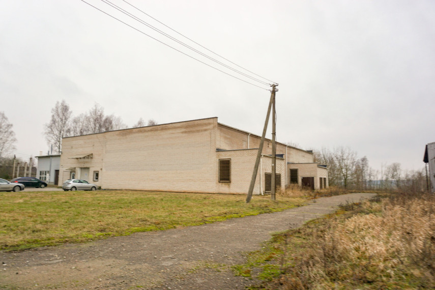 Parduodamos administracinės, gamybinės, kitos paskirties, sandėliavimo patalpos Taikos g., Fermos k., Panevėžio r. sav., 1990 m2 ploto 6
