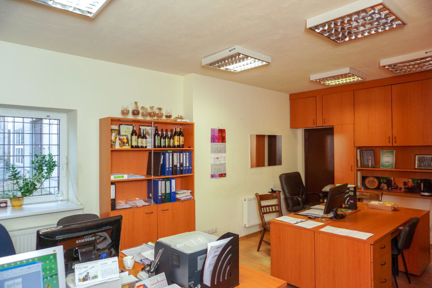 Parduodamos administracinės, gamybinės, kitos paskirties, sandėliavimo patalpos Taikos g., Fermos k., Panevėžio r. sav., 1990 m2 ploto 9