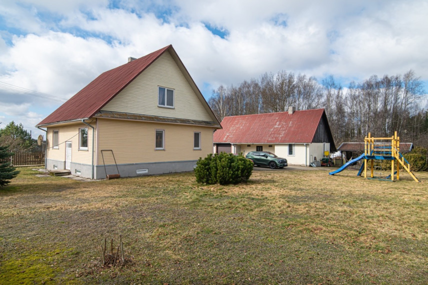 Parduodamas namas Alinkos g., Elektrėnų m., Elektrėnų sav., 203.17 m2 ploto, 2 aukštai 24