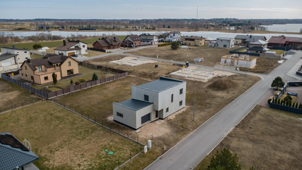 Parduodamas namas Svajonių g., Jakštaičiukų k., Šiaulių r. sav., 184.02 m² ploto 4 kambariai 14