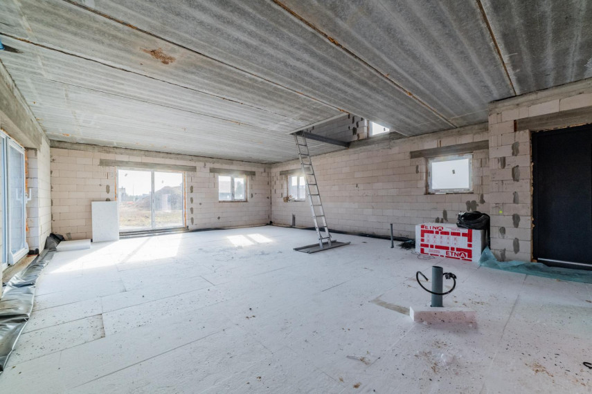 Parduodamas namas Svajonių g., Jakštaičiukų k., Šiaulių r. sav., 184.02 m² ploto 4 kambariai 27