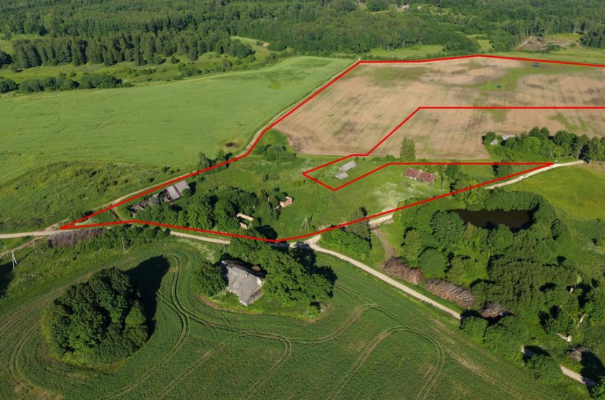 Parduodamas namas Savičiūnų k., Anykščių r. sav., 420.00 m² ploto 5 kambariai 8