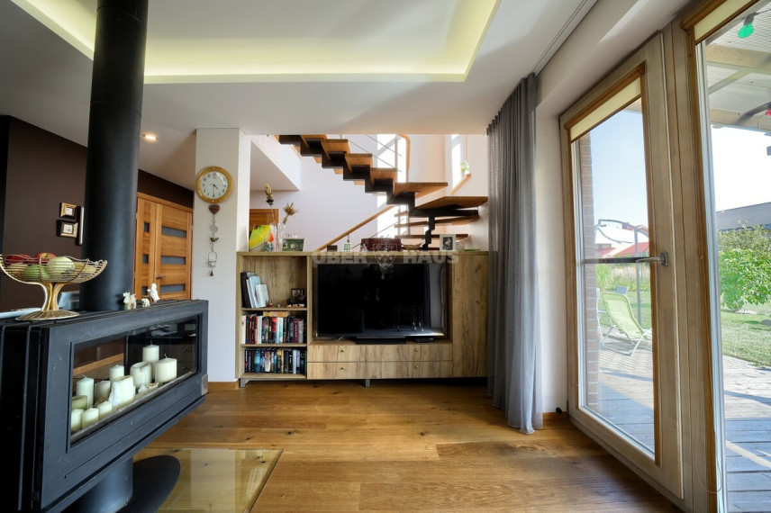 Parduodamas namas Drevininkų g., Trakų Vokė, Vilniaus m., Vilniaus m. sav., 170.84 m2 ploto, 2 aukštai 7