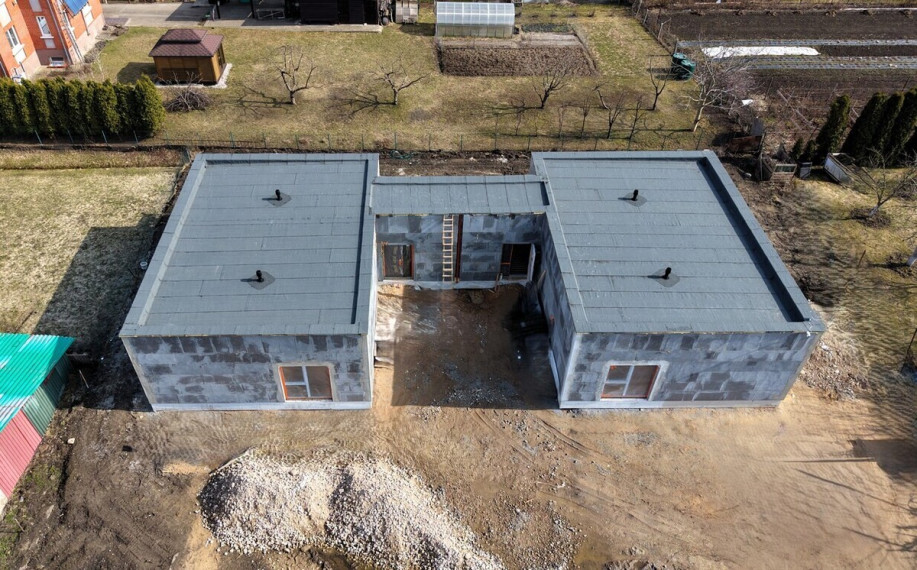 PARDUODAMI SUBLOKUOTI NAMAI KANAPINSKO G., KĖDAINIUOSE 8