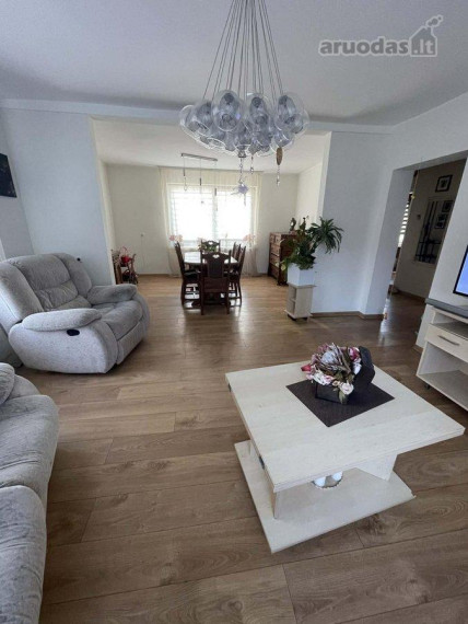 Parduodamas namas Saulėlydžio g., Kėdainių m., Kėdainių r. sav., 150.00 m² ploto 5 kambariai 3