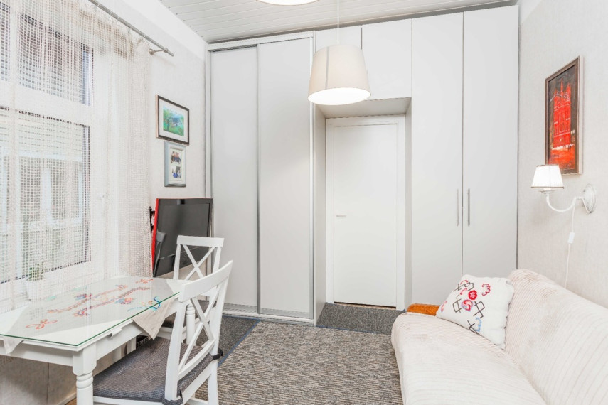 Parduodamas butas Kęstučio g., Žvėrynas, Vilniaus m., Vilniaus m. sav., 20 m2 ploto, 1 kambariai 3