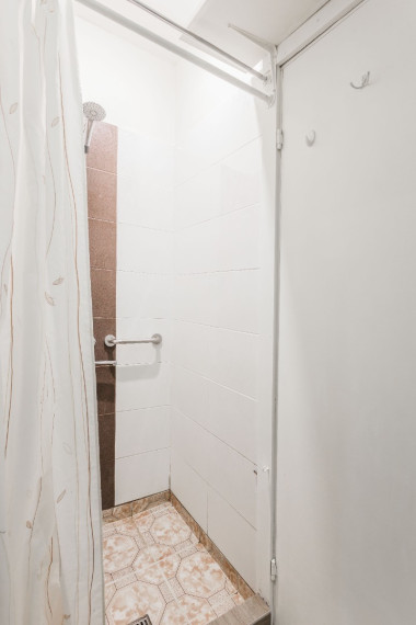 Parduodamas butas Kęstučio g., Žvėrynas, Vilniaus m., Vilniaus m. sav., 20 m2 ploto, 1 kambariai 5