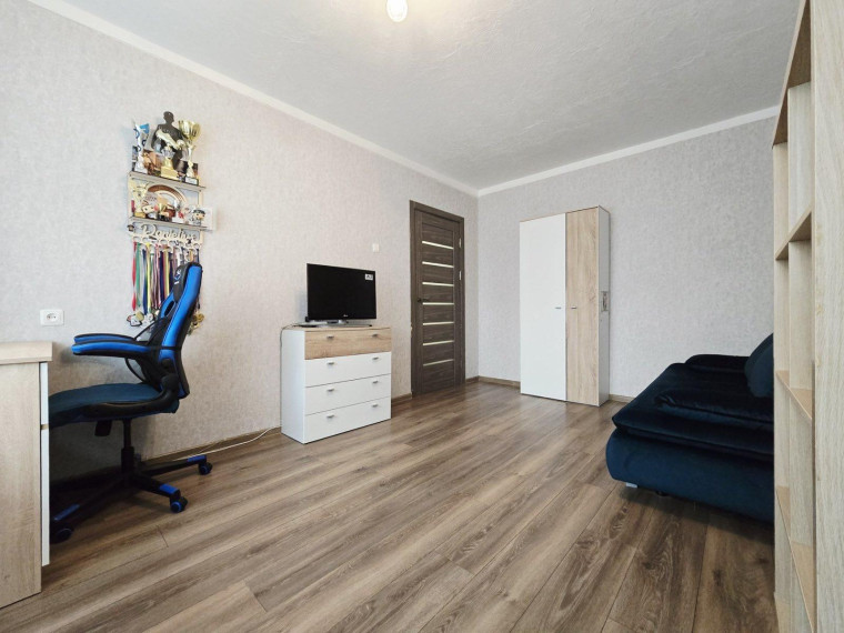 Parduodamas butas Virginijaus Druskio g., Karoliniškės, Vilniaus m., Vilniaus m. sav., 49.10 m² ploto 2 kambariai 21