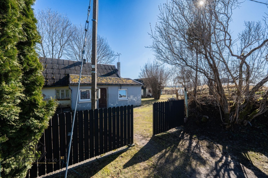 PARDUODAMAS NAMAS SU 30 A ŽEMĖS SKLYPU VERDAINĖS K., ŽEMAIČIŲ NAUMIESČIO G. 10A 3