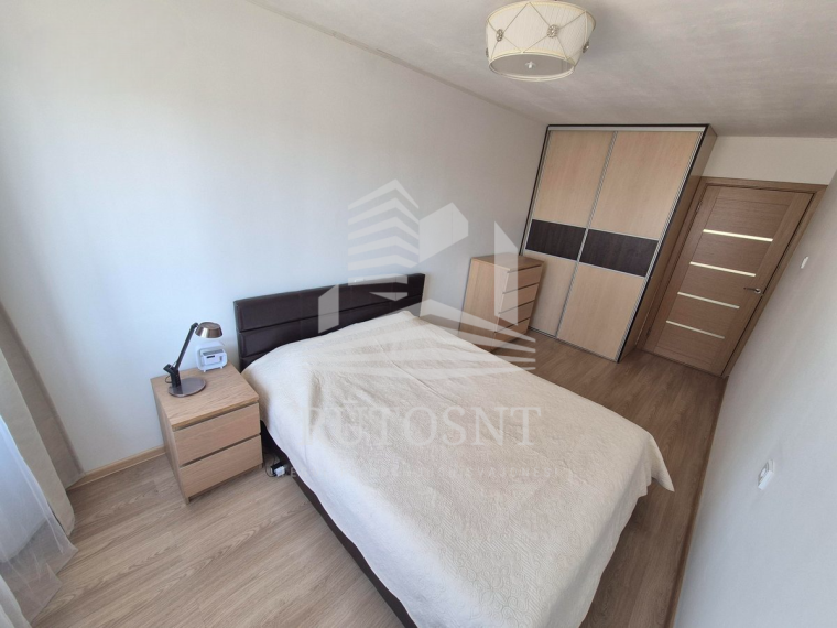Parduodamas butas Taikos pr., Vėtrungė, Klaipėdos m., Klaipėdos m. sav., 44 m² ploto 2 kambariai 12