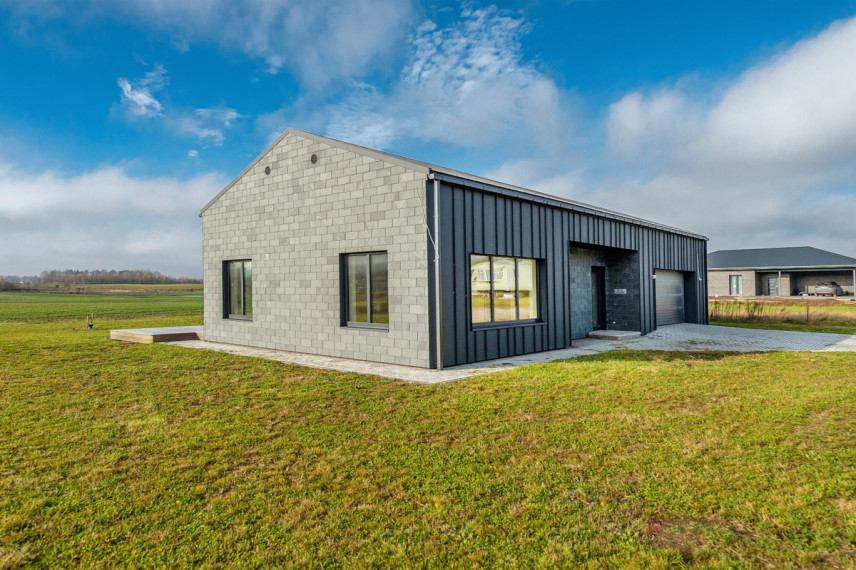Parduodamas namas Sidabražolių g., Pašilių k., Vilniaus r. sav., 181.56 m2 ploto, 1 aukštai 2