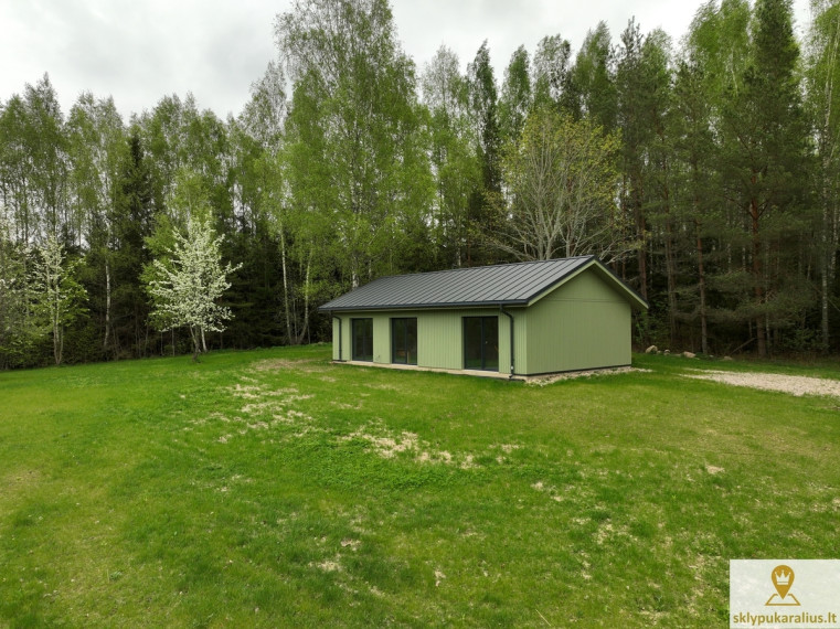 Parduodamas namas Miško g., Girinių k., Molėtų r. sav., 75.78 m2 ploto, 1 aukštai 4