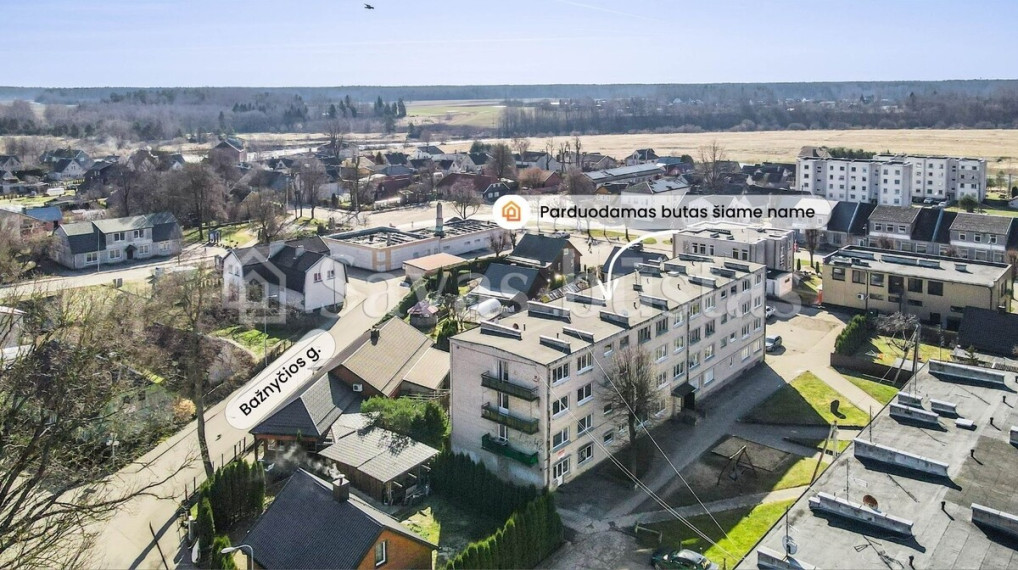 Parduodamas butas Bažnyčios g., Viekšnių m., Mažeikių r. sav., 94.14 m2 ploto, 3 kambariai 10