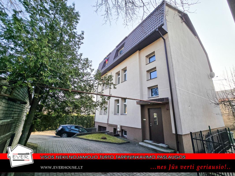 Parduodamas namas A. Mackevičiaus g., Žaliakalnis, Kauno m., Kauno m. sav., 273.59 m² ploto 7 kambariai 1