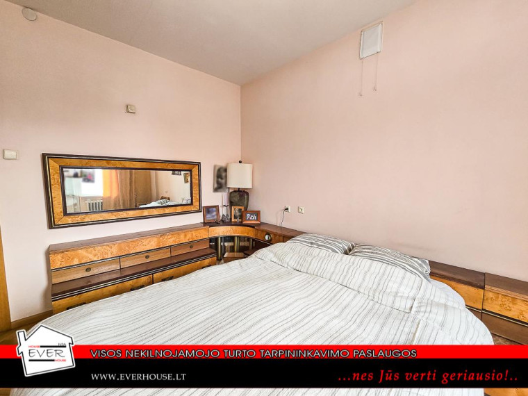 Parduodamas namas A. Mackevičiaus g., Žaliakalnis, Kauno m., Kauno m. sav., 273.59 m² ploto 7 kambariai 4