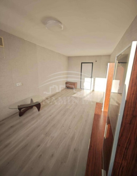 Parduodamas butas Šilutės pl., Rumpiškės, Klaipėdos m., Klaipėdos m. sav., 18 m2 ploto, 1 kambariai 4