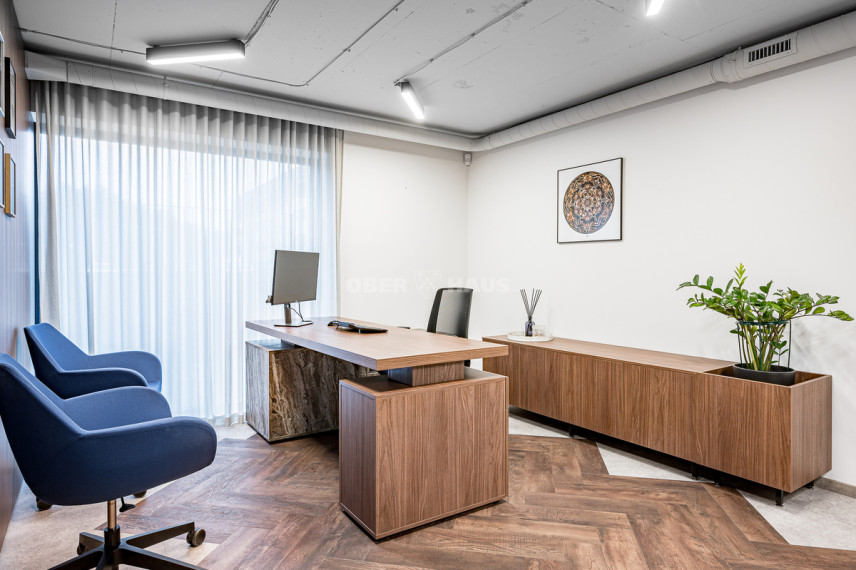 Parduodamos administracinės patalpos Lazdynėlių g., Lazdynėliai, Vilniaus m., Vilniaus m. sav., 233 m2 ploto 17