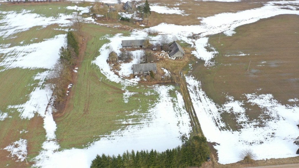 Parduodamas namas Raseinių r. sav., Šarkaimio k., Šarkaimio k., 104.9 m2 ploto, 1 aukštai 7