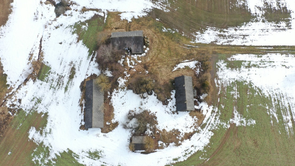 Parduodamas namas Raseinių r. sav., Šarkaimio k., Šarkaimio k., 104.9 m2 ploto, 1 aukštai 9