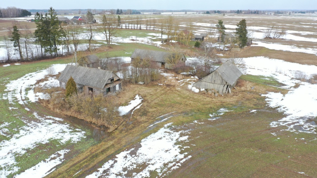 Parduodamas namas Raseinių r. sav., Šarkaimio k., Šarkaimio k., 104.9 m2 ploto, 1 aukštai 13