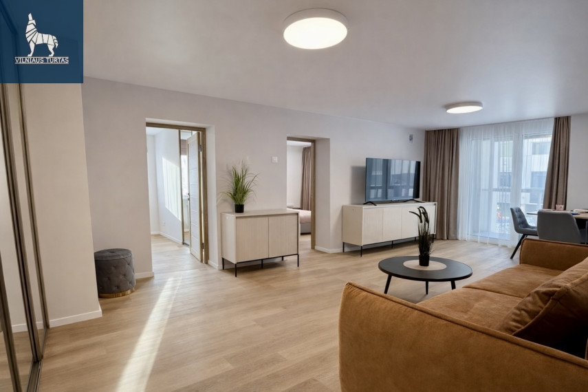 Parduodamas butas Daugėliškio g., Šnipiškės, Vilniaus m., Vilniaus m. sav., 60 m2 ploto, 3 kambariai 2