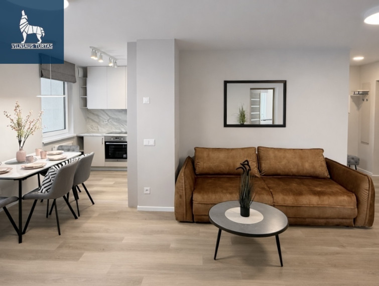Parduodamas butas Daugėliškio g., Šnipiškės, Vilniaus m., Vilniaus m. sav., 60 m2 ploto, 3 kambariai 4