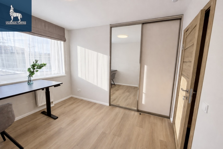 Parduodamas butas Daugėliškio g., Šnipiškės, Vilniaus m., Vilniaus m. sav., 60 m2 ploto, 3 kambariai 12