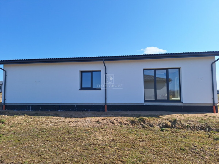 Parduodamas namas Kvietinių k., Klaipėdos r. sav., 163 m2 ploto, 1 aukštai 2