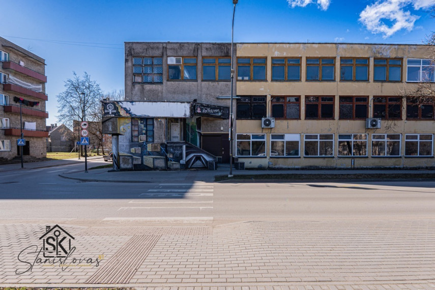PARDUODAMOS KOMERCINĖS PATALPOS ŠILUTĖJE, DARIAUS IR GIRĖNO G. 7 1
