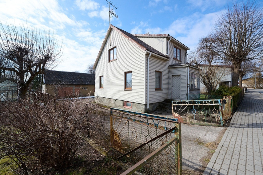 Parduodamas namas Žemaitės g., Gargždų m., Klaipėdos r. sav., 165.93 m2 ploto, 2 aukštai 37