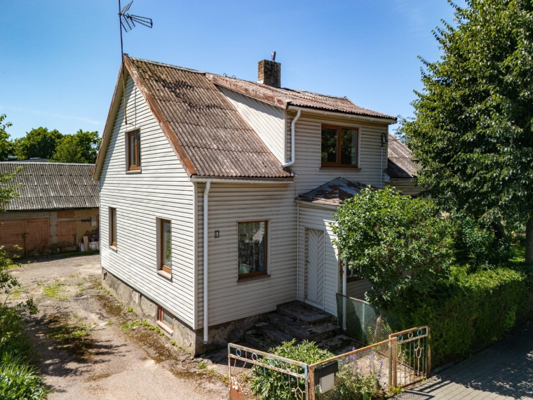 Parduodamas namas Žemaitės g., Gargždų m., Klaipėdos r. sav., 165.93 m2 ploto, 2 aukštai 48