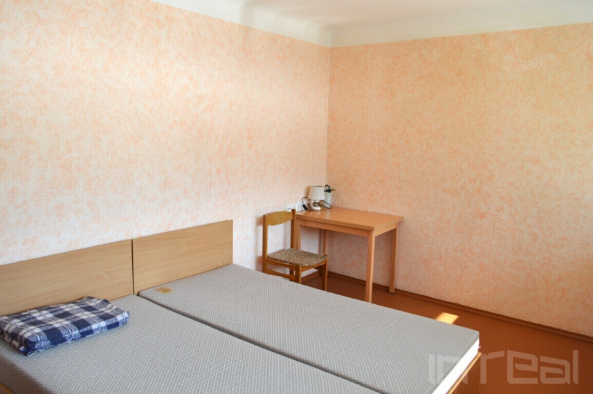 Išskirtinėje vietoje – ežero pusiasalyje, Ignalinos raj. parduodamas namas 25