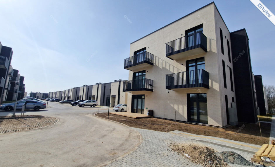 Nuomojamas butas Mozūriškių g., Vilniaus m., Vilniaus m. sav., 40 m2 ploto, 2 kambariai 10