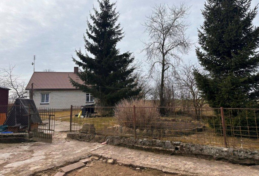 Parduodamas namas Šniūrų k., Šalčininkų r. sav., 69.48 m² ploto 3 kambariai 40
