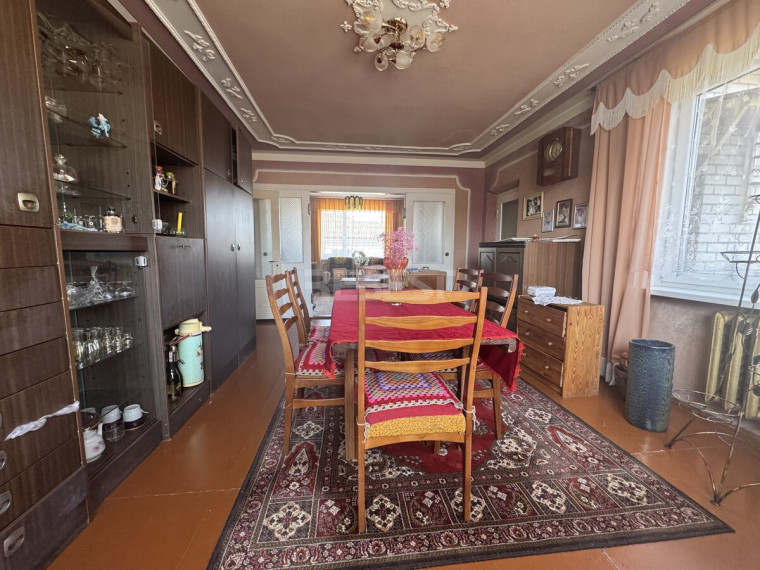 Parduodamas namas Skaudvilės m., Tauragės r. sav., 188.08 m2 ploto, 1 aukštai 13
