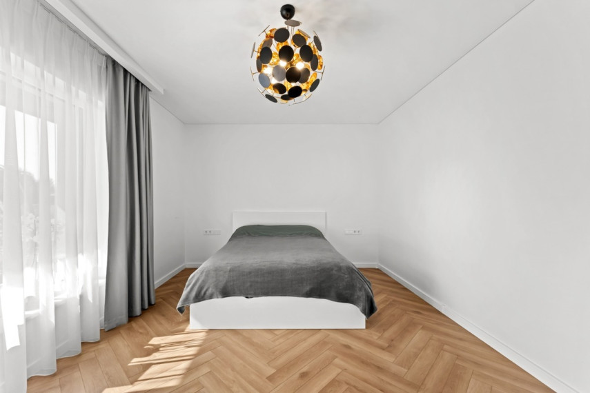 Parduodamas namas Žaibo g., Raizgių k., Šiaulių r. sav., 163.49 m2 ploto, 1 aukštai 14
