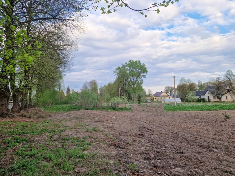 Parduodamas  sklypas Šumsko pl., Šatrininkų k., Vilniaus r. sav., 22 a ploto 7
